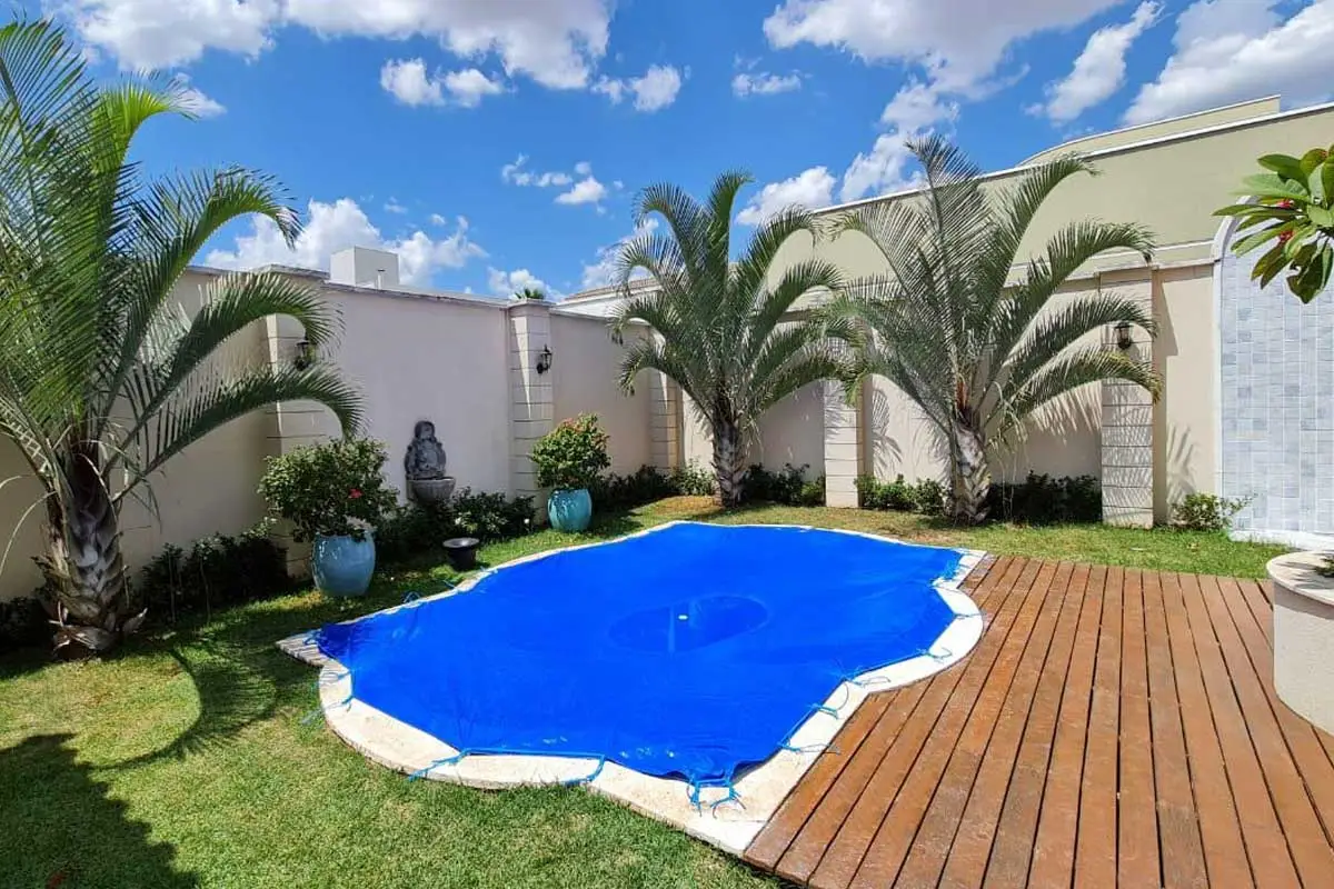 Capas de Proteção para Piscinas